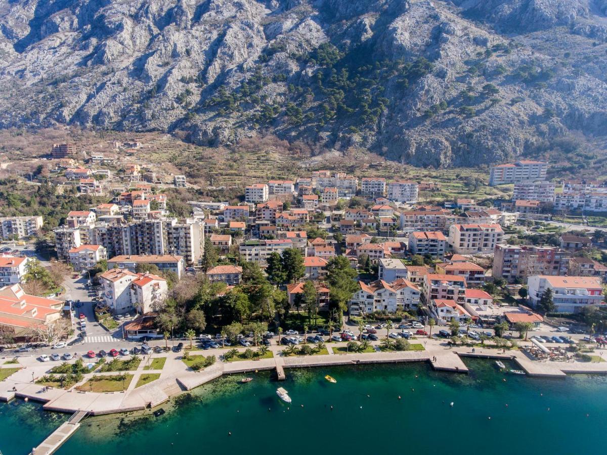 Apartments Windrose Kotor Eksteriør bilde