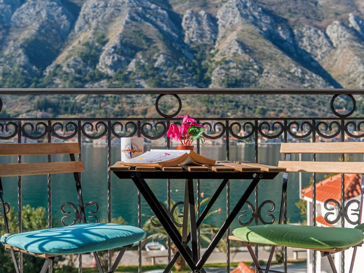 Apartments Windrose Kotor Eksteriør bilde