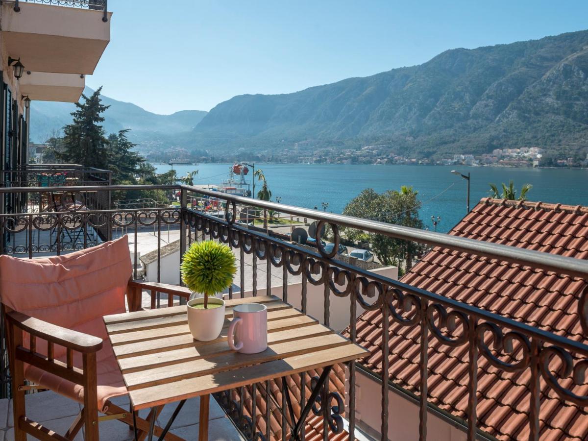 Apartments Windrose Kotor Eksteriør bilde